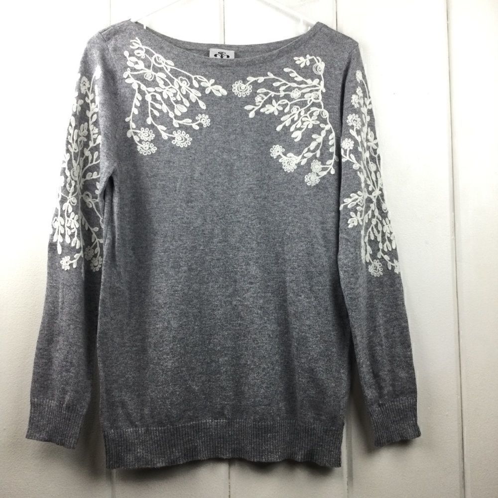Rain +‎ Rose Angora Embroidered Sweater Gray & White Floral, Size Small